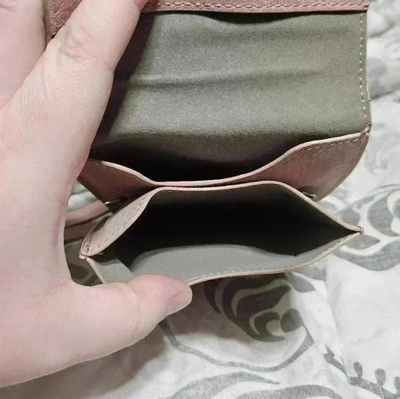 EUC! Small blush pink crossbody! - Picture 4 of 10